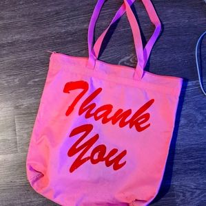 FREE tote with purchase <3 25+
